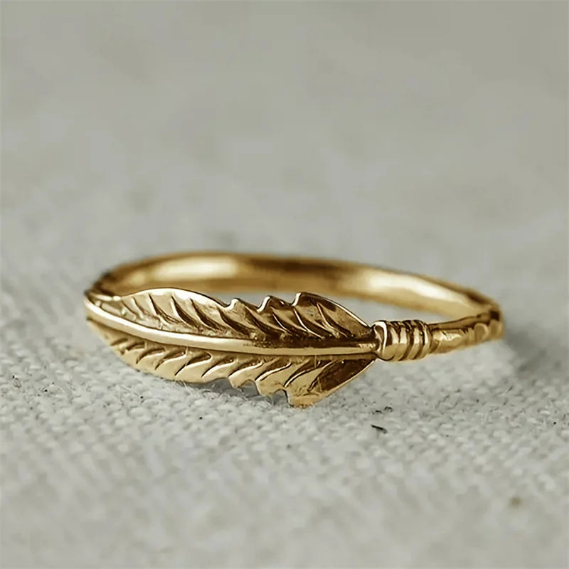 Huitan Vintage Wing Finger Ring for Women – Fashion Zinc Alloy Fashion Ring Axl