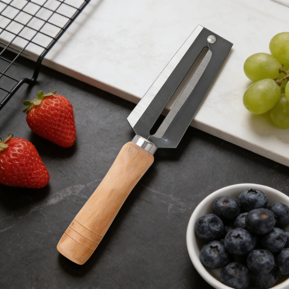 Sugarcane Peeler Knife – Stainless Steel Fruit & Veg Tool Fruit Peeler Knife Axl Peeler