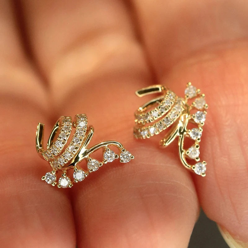Huitan Spiral Cubic Zirconia Stud Earrings for Women Stud Earrings Axl E5103