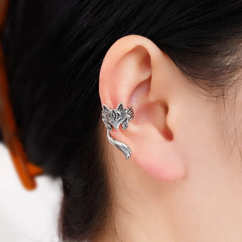 Huitan Vintage Fox Ear Cuff Clip Earrings – Antique Silver Women Clip-On Earrings Axl