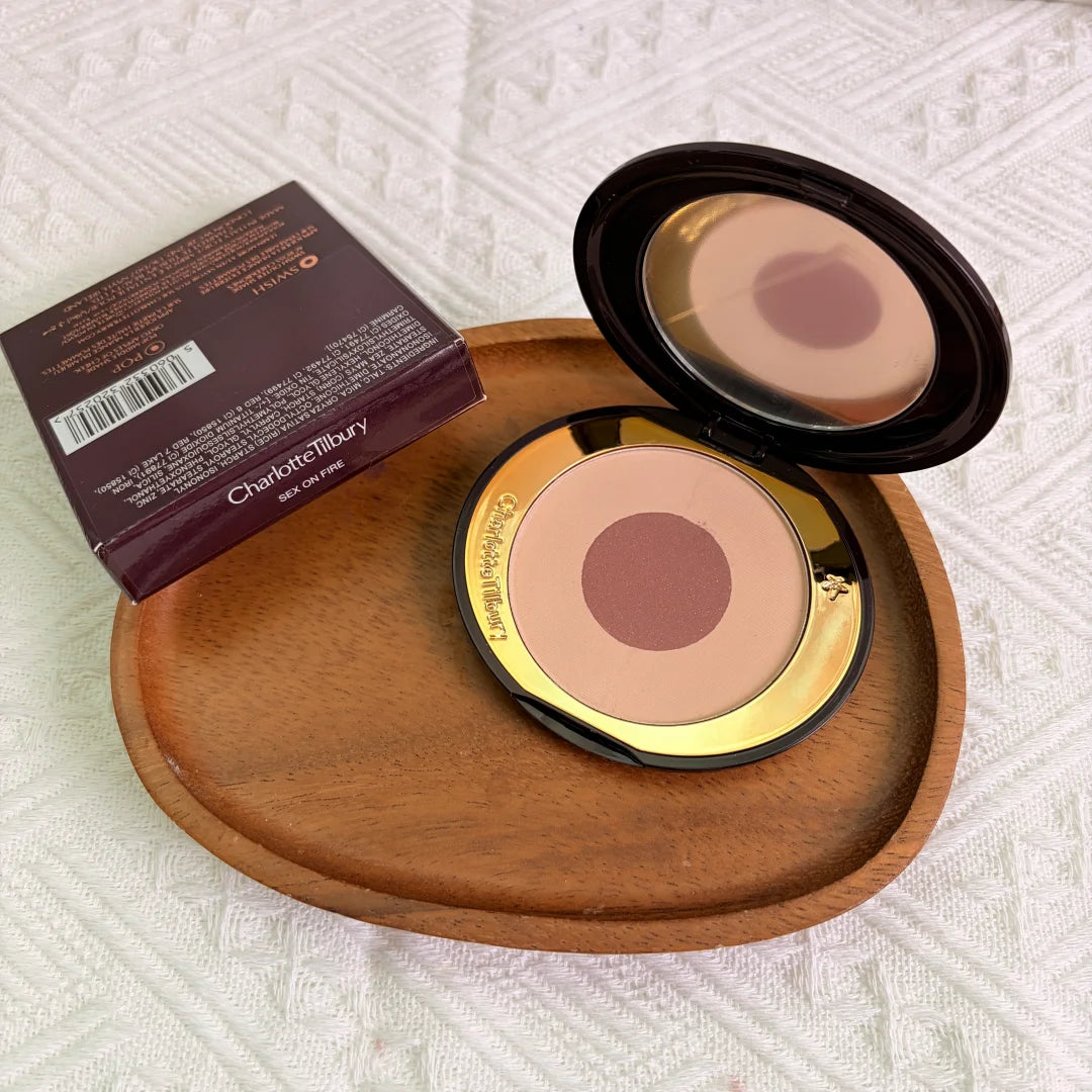 Charlotte Tilbury Makeup Set – Blush, Powder, Gloss & Eyeshadow Makeup Set Axl Sex on Fire