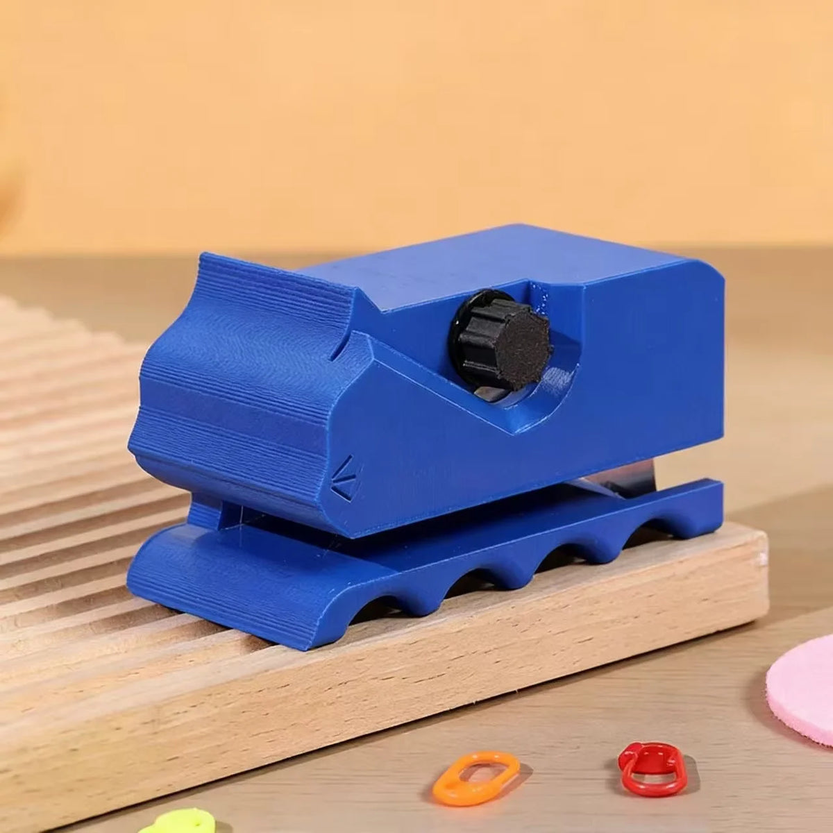 Cat-Shaped Cardboard Cutter | 3D Printed DIY Scratcher Tool DIY Cardboard Cutter Axl blue