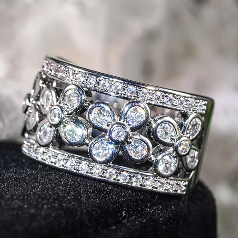 Huitan CZ Flower Ring for Women – Hollow Brass Wedding Band Fashion Ring Axl