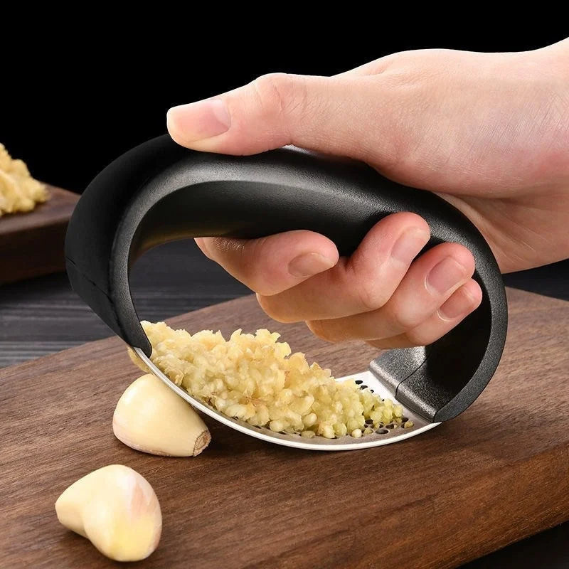 Stainless Steel Garlic Press Rocker with Peeler & Brush Garlic Press Set Axl garlic press