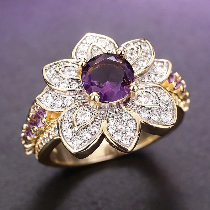 Huitan Two-Tone Flower Ring – CZ Pave Women's Wedding Band Fashion Ring Axl