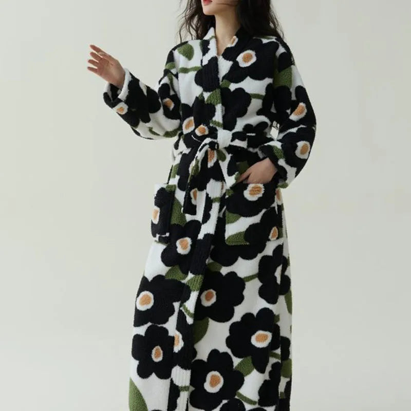 Women's Thick Coral Velvet Robe – Flannel Printed Loungewear Flannel Velvet Robe Axl