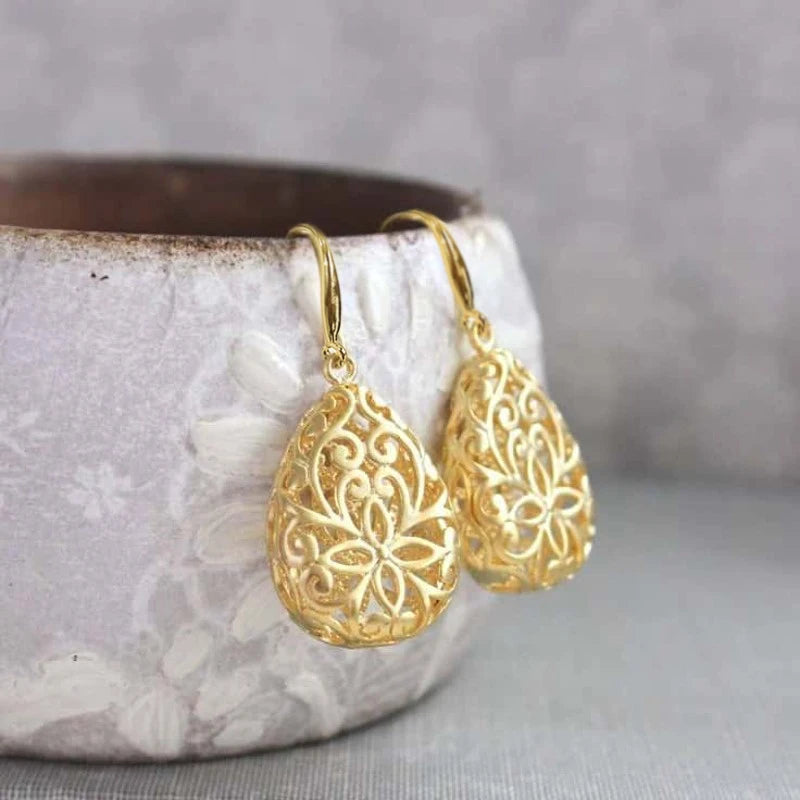 Huitan Gold Drop Earrings – Hollow Geometric Women's Jewelry Drop Earrings Axl E5868