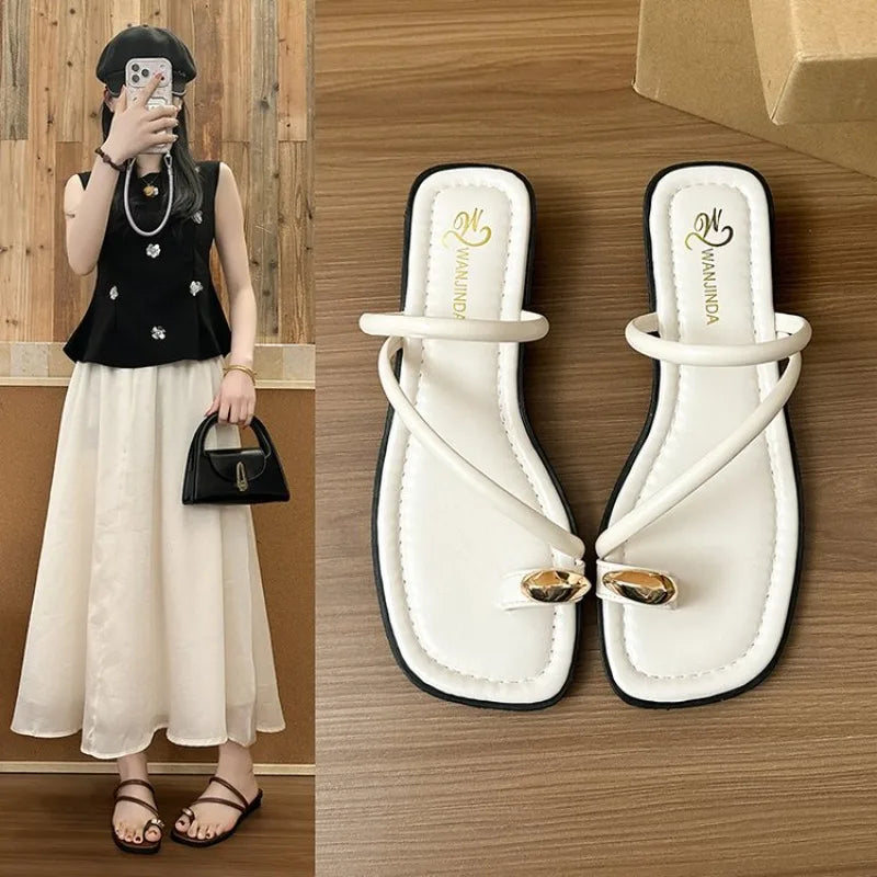 Women's Retro Thong Sandals – Metal Decor Low Heel Flip Flops Women's Sandals Axl