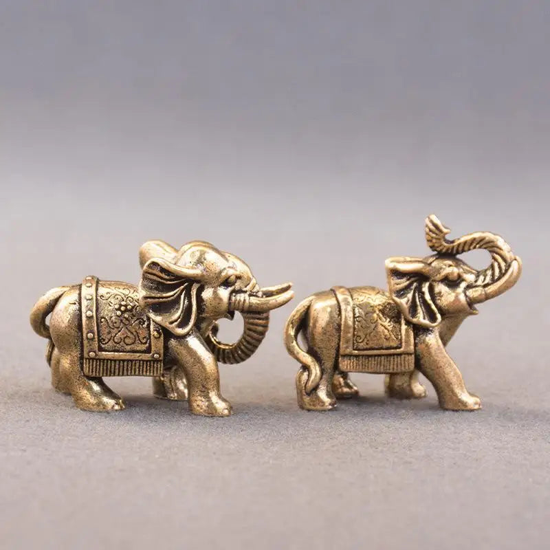 Copper Lucky Elephant Miniature Figurine – Brass Statue Décor Miniature Figurine Axl
