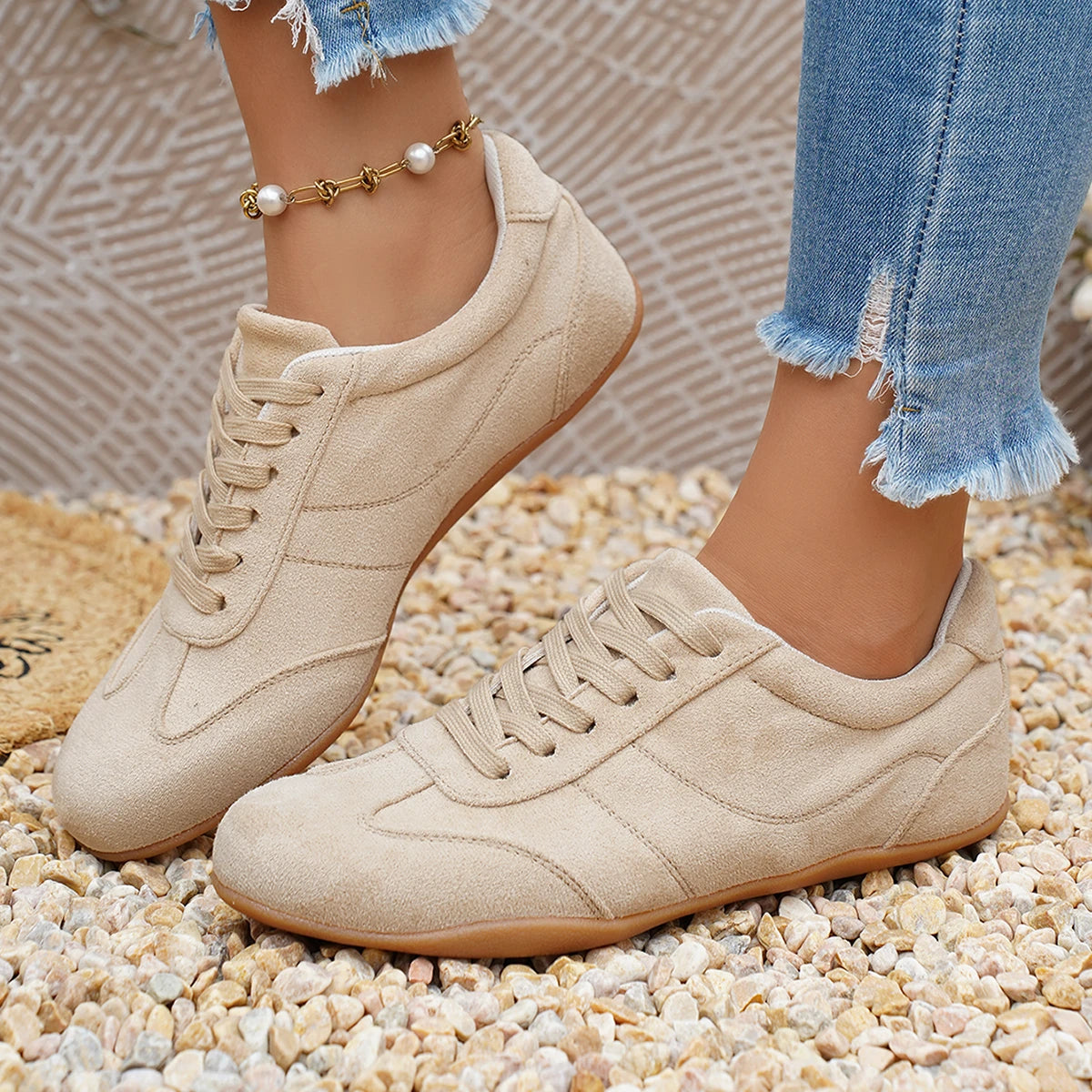 Women's Suede Lace-Up Sneakers – Soft Casual Round Toe Shoes Women's Casual Sneakers Axl Beige 36