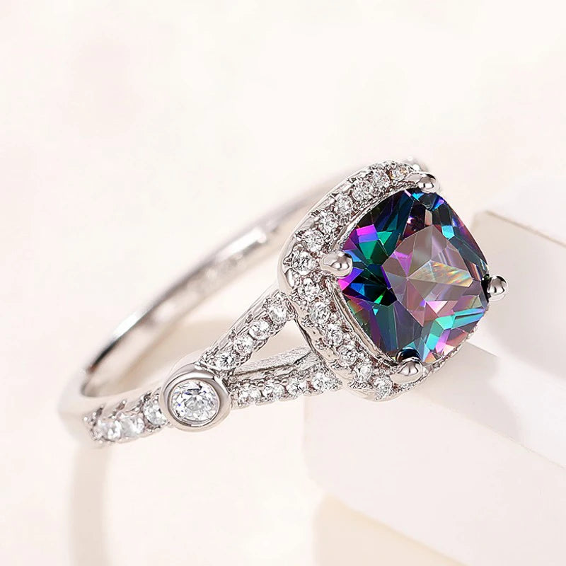 Huitan Multicolored CZ Women Ring – Sparkling Fashion Jewelry Fashion Ring Axl