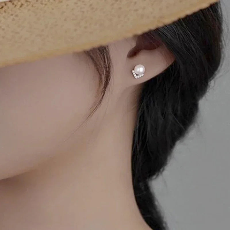 Huitan V-Design Imitation Pearl Stud Earrings | Wedding Jewelry Pearl Stud Earrings Axl