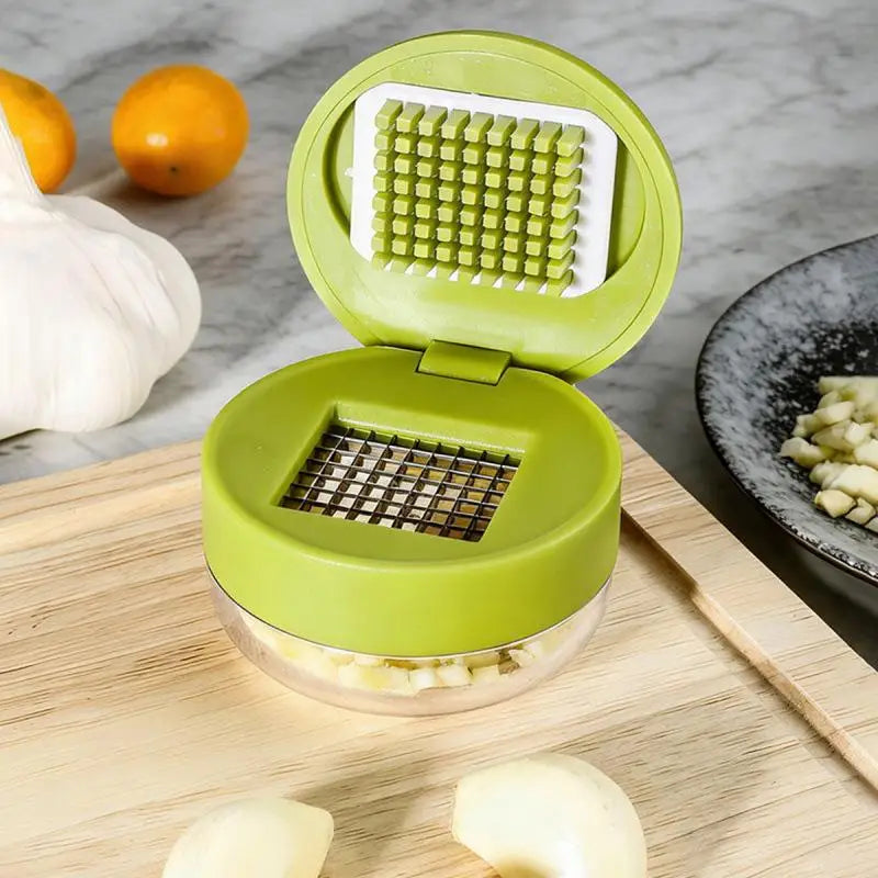 Manual Garlic Press Mincer with Storage Case | 3-in-1 Tool Garlic Press Mincer Axl