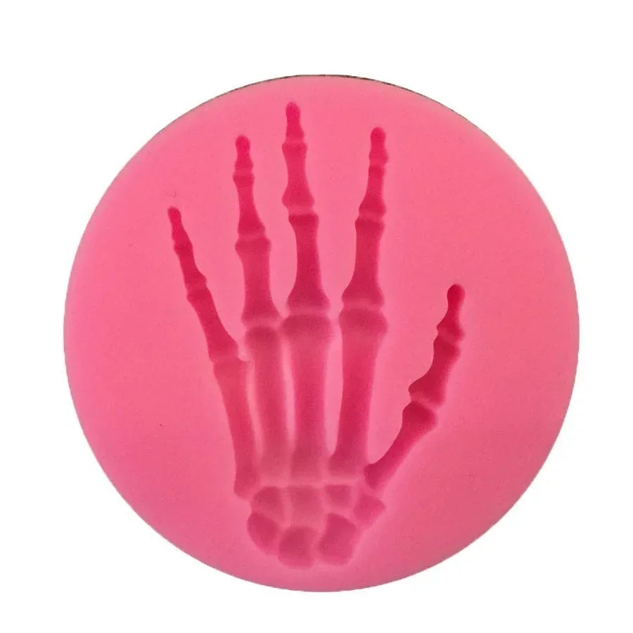 Halloween Silicone Molds – Pumpkin, Bat, Owl & Spider Shapes Silicone Baking Mold Axl hand