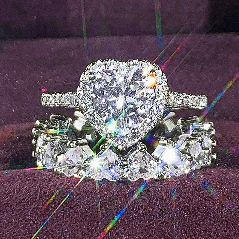 Huitan Heart Cubic Zirconia Bridal Ring Set for Women – 2 Pc Bridal Ring Set Axl
