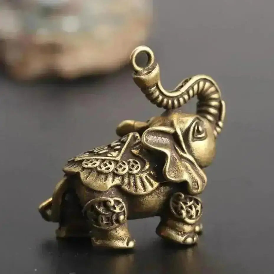 Brass Elephant Keychain – Retro Copper Animal Charm Key Ring Animal Charm Keychain Axl