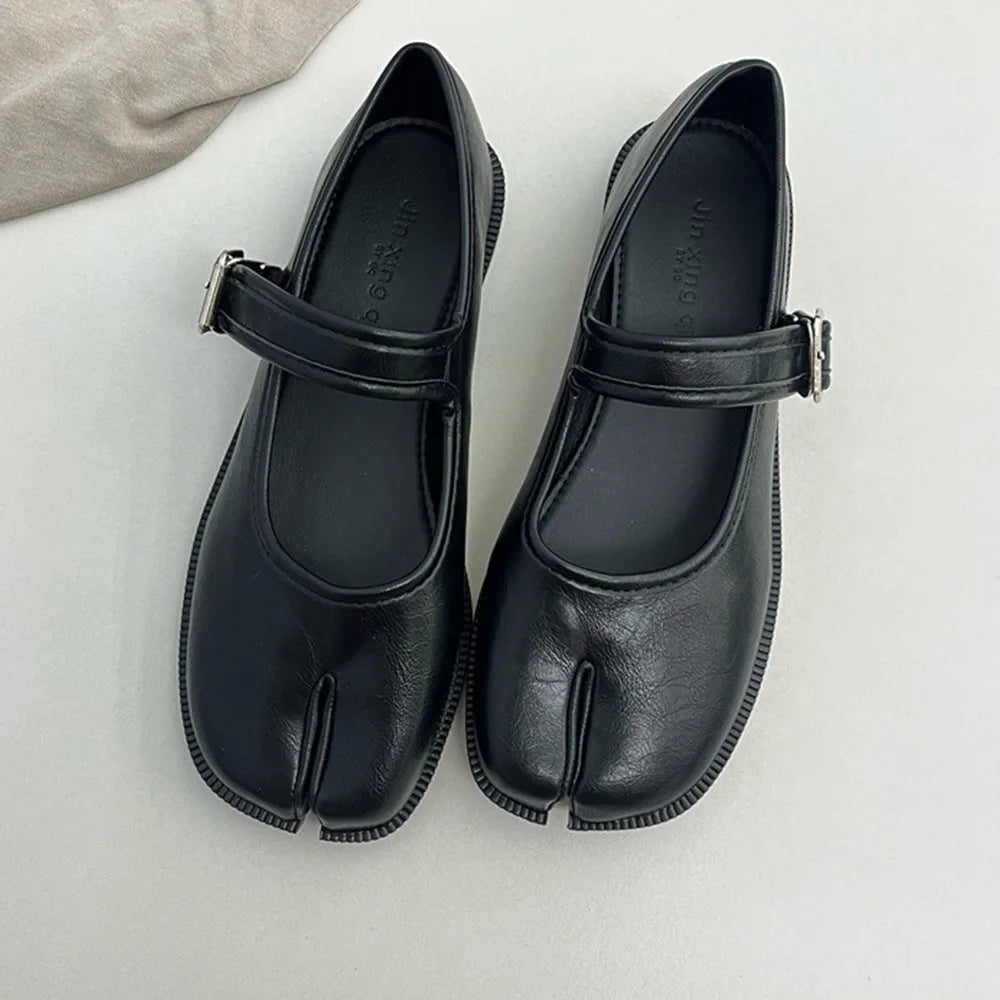 Women's Split Toe Tabi Mary Jane Flats | Buckle Strap Mary Jane Flats Axl black version1 37
