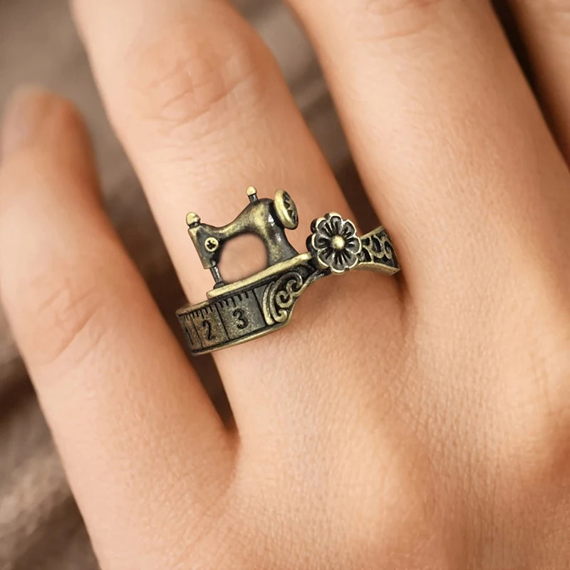 Huitan Vintage Sewing Machine Brass Ring – Antique Bronze Tone Fashion Ring Axl