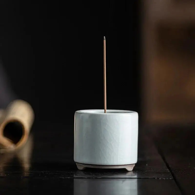 Vintage Ceramic Backflow Incense Burner – Zen Stick Holder Incense Burner Axl White