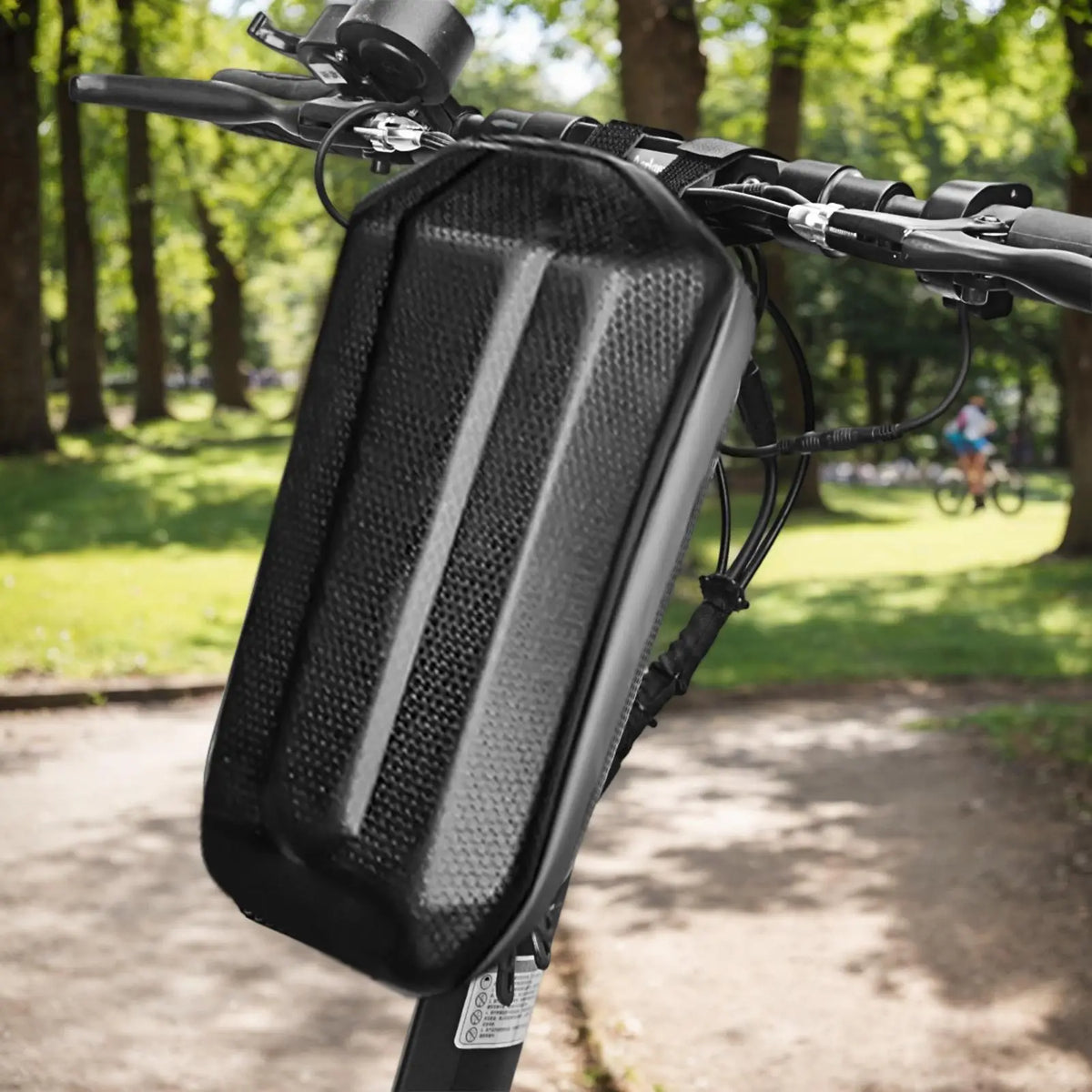 3L Waterproof Hard Shell Front Bag – Scooter & Bike Storage Bike Front Bag Axl
