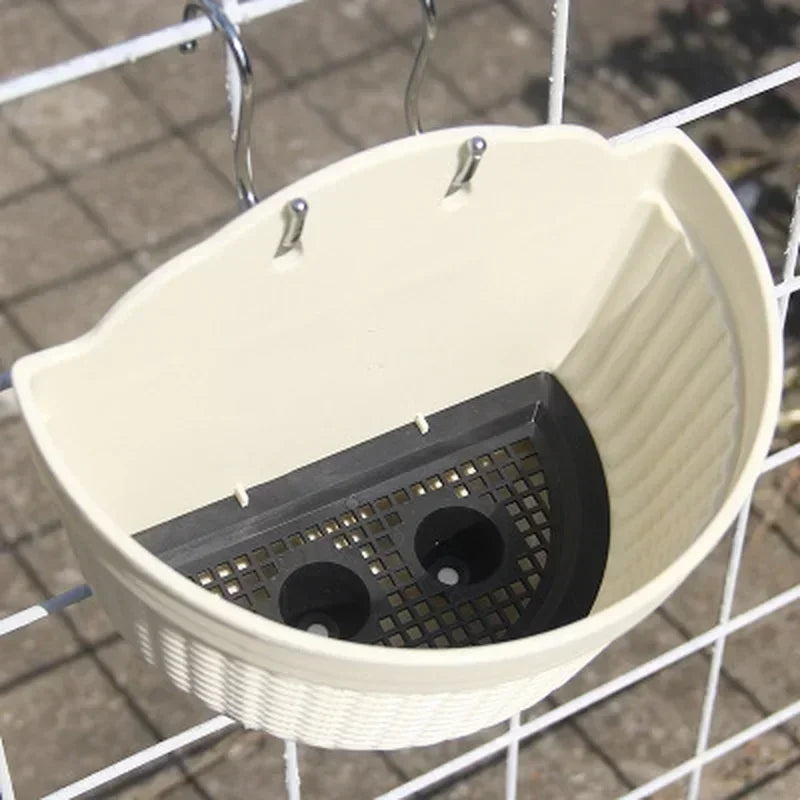 Wall-Mounted Rattan Semicircle Hanging Flower Basket Planter Hanging Wall Planter Axl