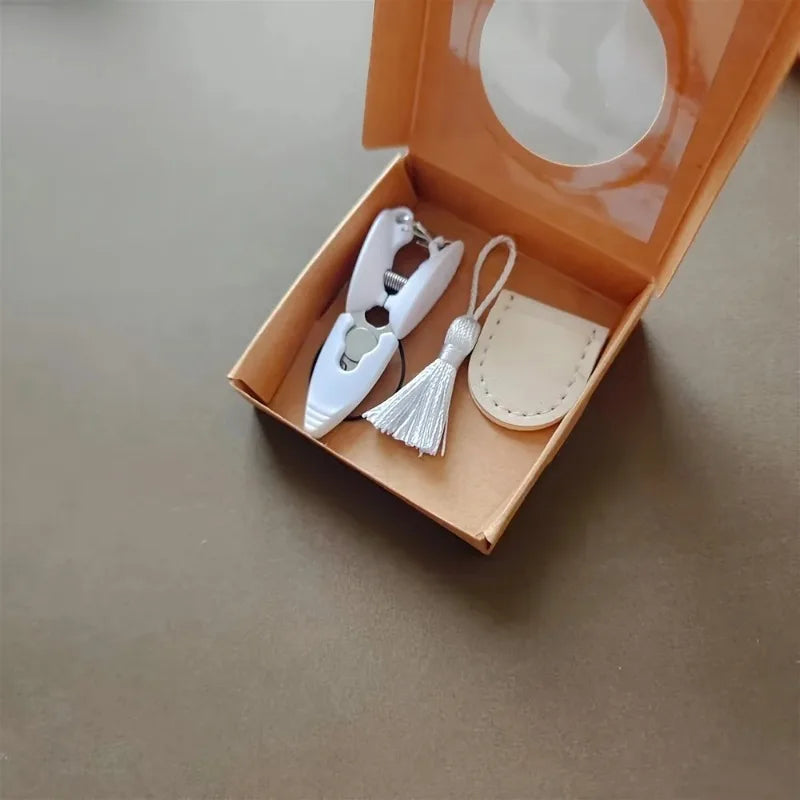 Mini Craft Scissors with Cover – Sewing, Embroidery & Quilting Mini Craft Scissors Axl