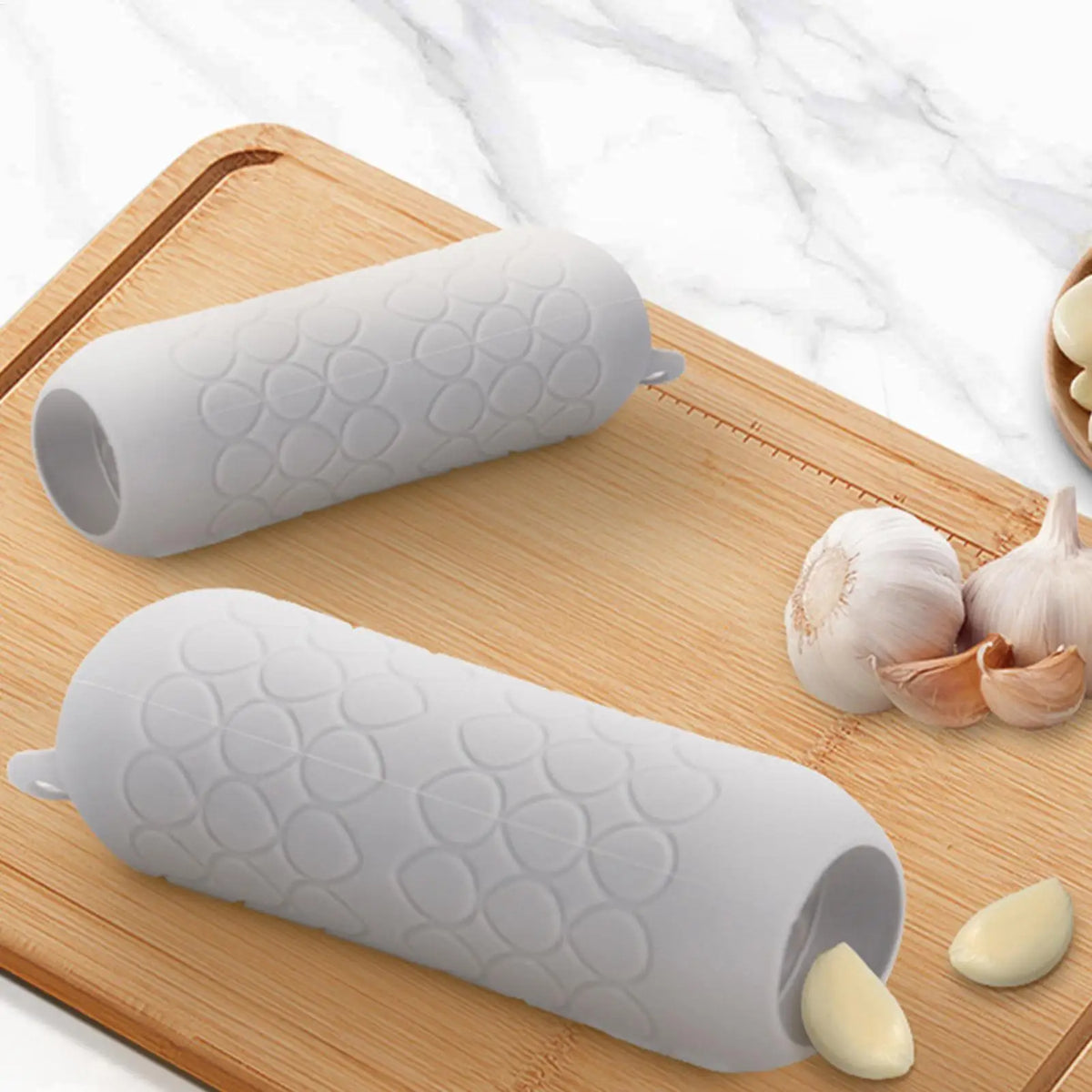 Silicone Garlic Peeler Tube – Fast, Easy & Odor-Free Peeling Garlic Peeler Tool Axl
