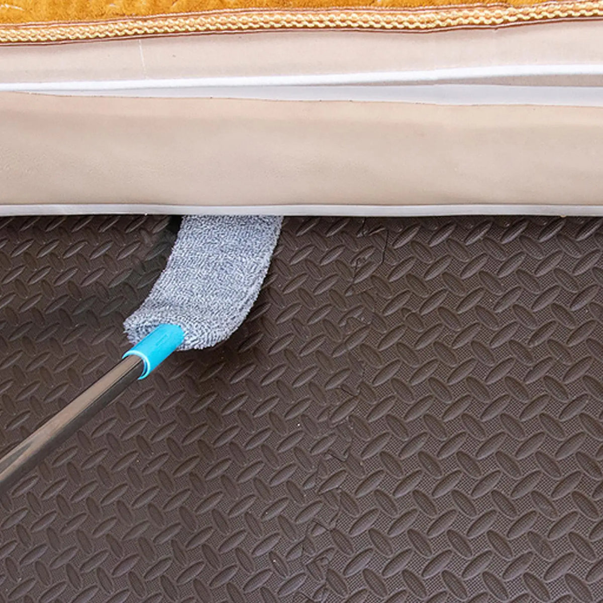 Long Handle Flat Duster Wand – Under Couch & Gap Cleaning Tool Flat Duster Wand Axl