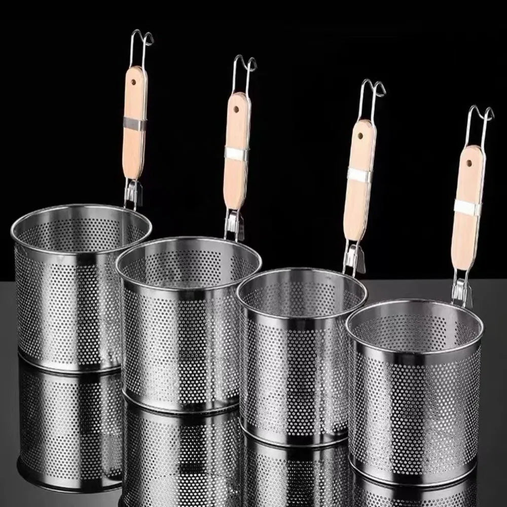Stainless Steel Mesh Strainer Basket with Wooden Handle Kitchen Strainer Basket Axl