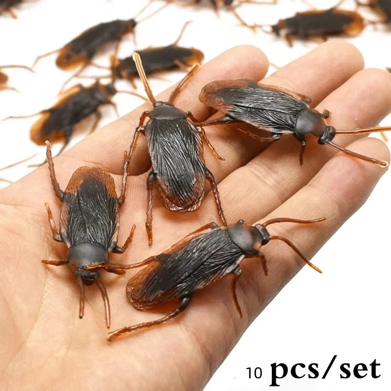 10-Pack Fake Cockroach Prank Toys – Halloween Novelty Joke Set Novelty Prank Toy Axl black