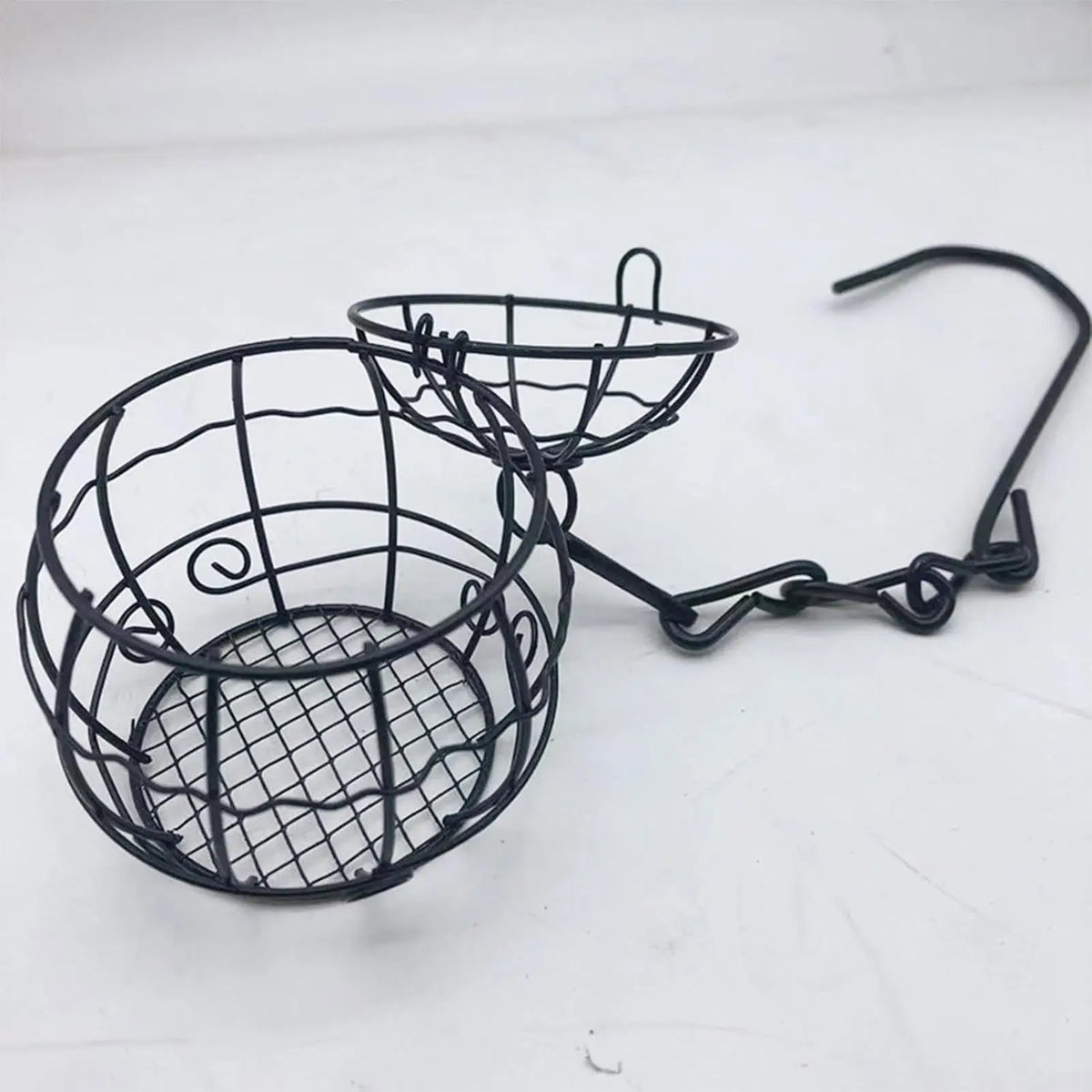 Metal Hanging Suet Ball Bird Feeder with Hook – Garden & Yard Suet Ball Bird Feeder Axl