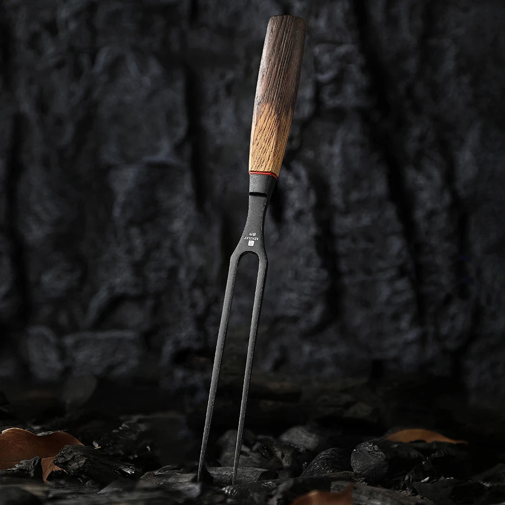 XINZUO Forged Carving Fork – Stainless Steel & Oak Handle Carving Fork Axl