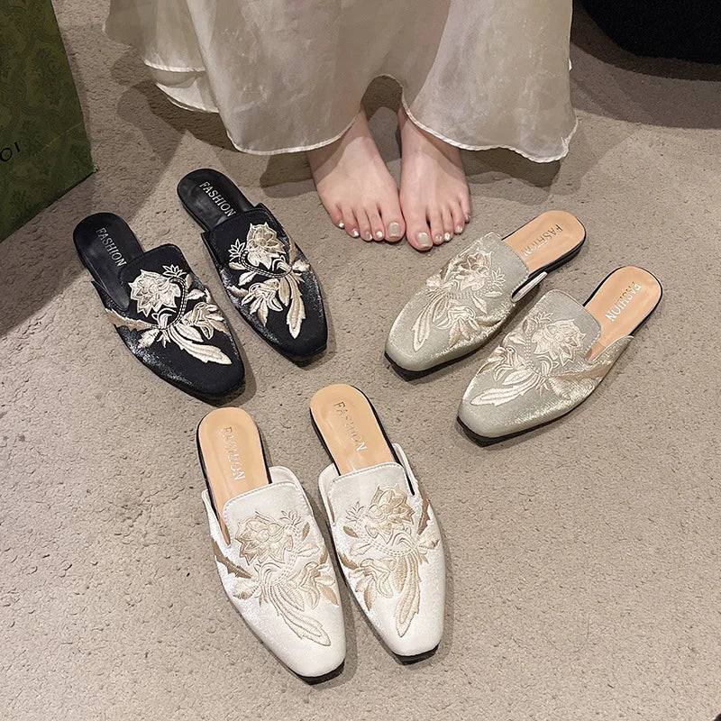 Women's Embroidery Slip-On Loafers – Square Toe Flat Moccasins Slip-On Flat Loafers Axl
