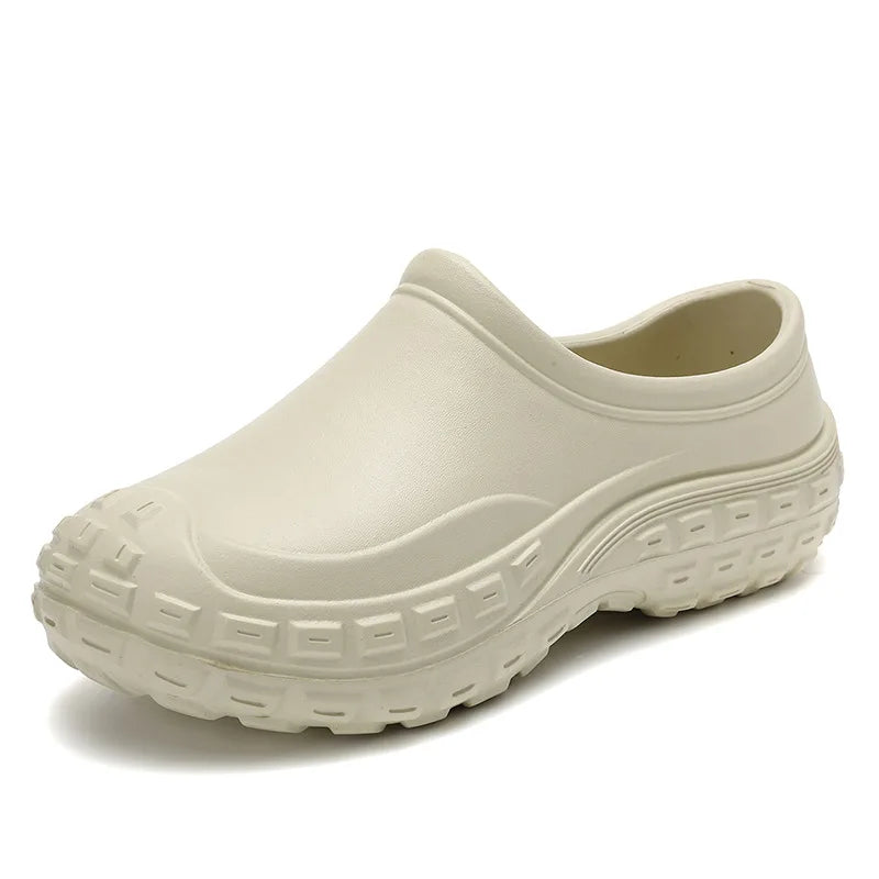 YBQJOO Men's Slip-On Clogs – Waterproof Anti-Slip Beach Shoes Slip-On Clogs Axl
