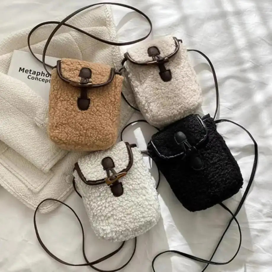 Women's Plush Crossbody Bag – Fuzzy Small Square Shoulder Bag Crossbody Shoulder Bag Axl