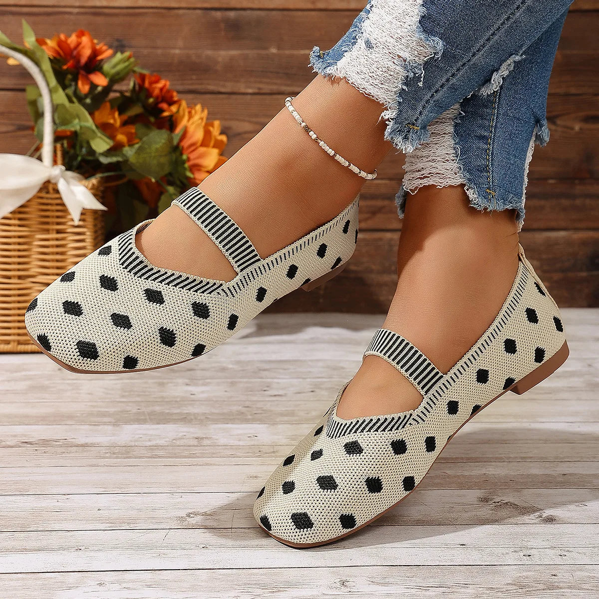 Women's Polka Dot Mary Jane Flats – Casual Woven Slip-On Mary Jane Flats Axl