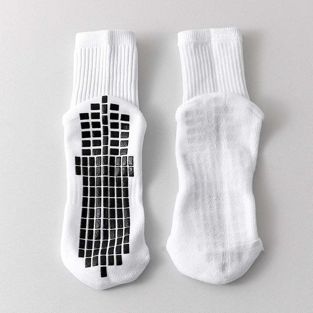 Anti-Slip Cotton Sports Socks – Football, Basketball & Running Sports Socks Axl