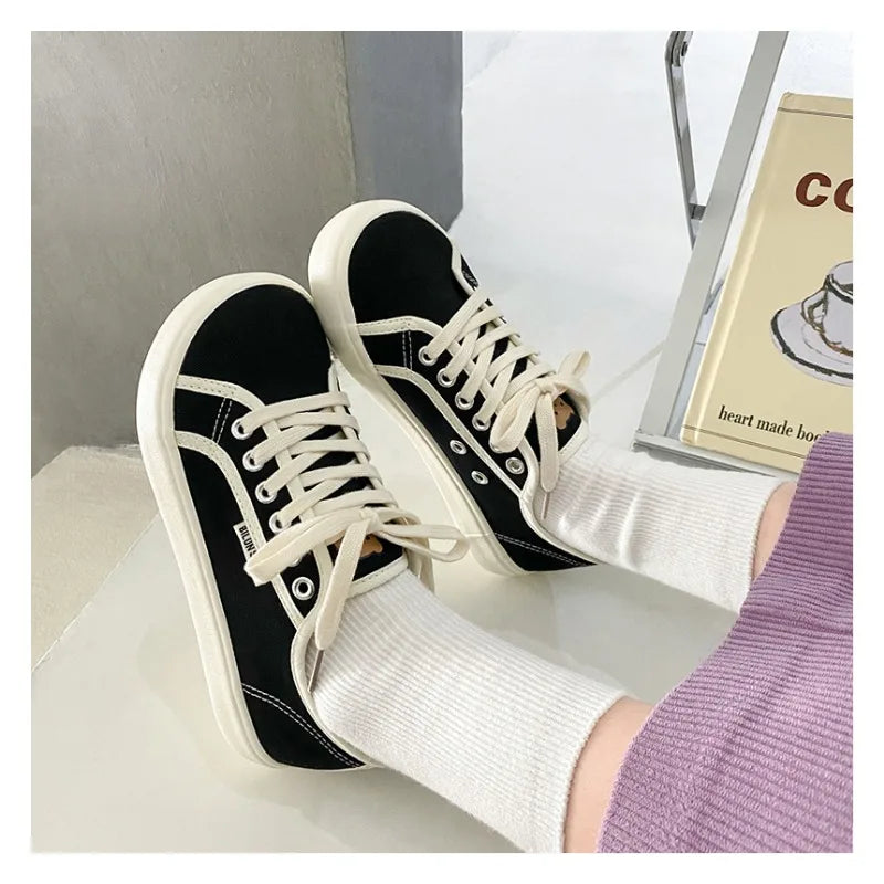 Women's Canvas Low Top Sneakers – Wide Toe Lace-Up Canvas Sneakers Axl