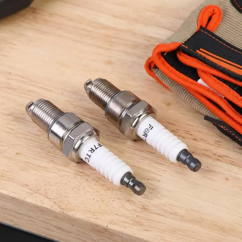 F6RTC Spark Plug for 50cc–110cc Engines | PW50 PW80 LT50 Spark Plug Axl