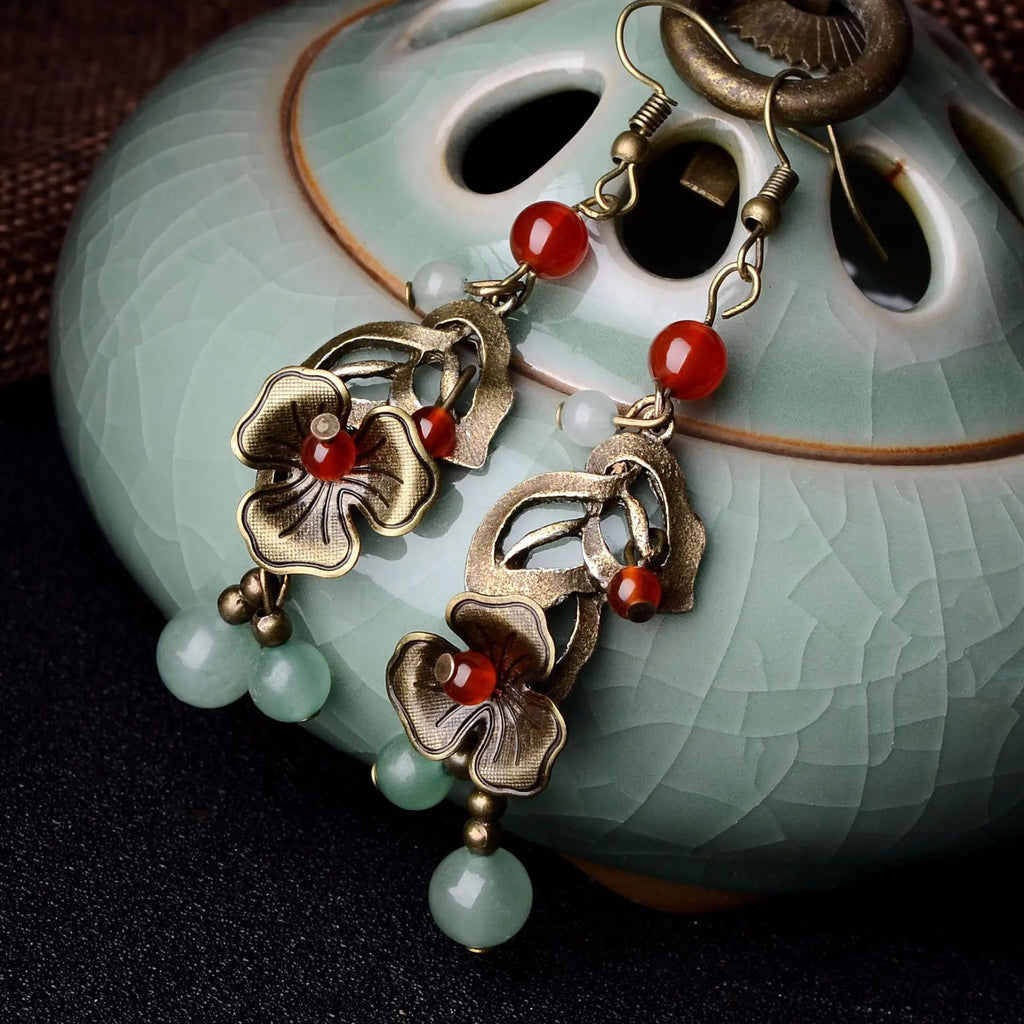 Asymmetric Daisy & Bee Tassel Drop Earrings for Women Drop Earrings Axl
