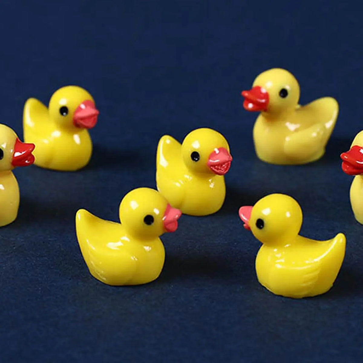 Mini Yellow Duck Figurines 50/100 Pcs – Resin Miniature Decor Miniature Figurines Axl