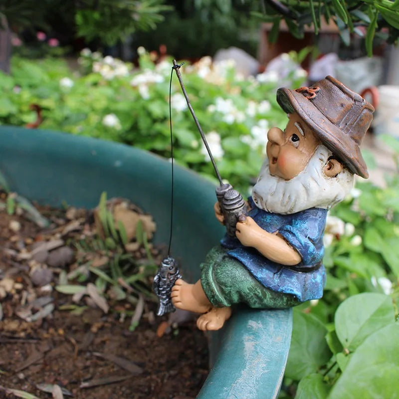 Mini Fisherman Gnome Garden Statue – Resin Lawn Ornament Garden Gnome Statue Axl