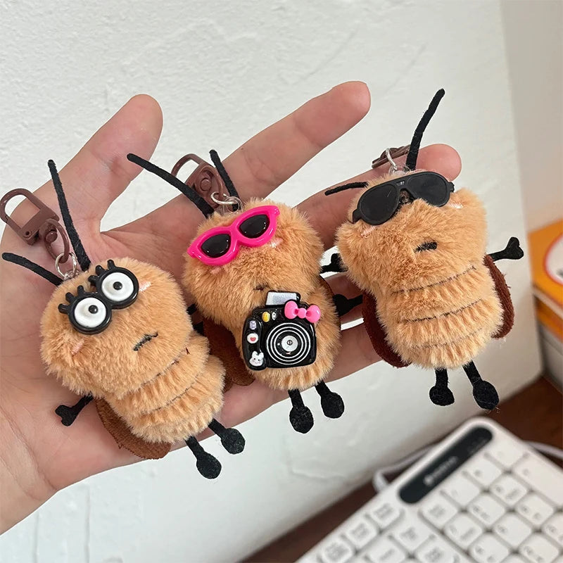Cockroach Plush Keychain – Cute Stuffed Animal Bag Pendant Plush Keychain Axl