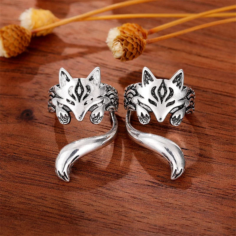 Huitan Vintage Fox Ear Cuff Clip Earrings – Antique Silver Women Clip-On Earrings Axl