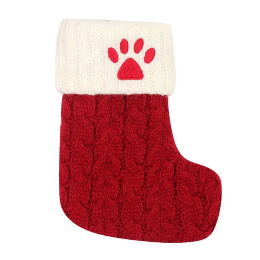 Knitted Christmas Stocking – Alphabet Letter Xmas Décor Gift Christmas Stocking Axl Dog paw