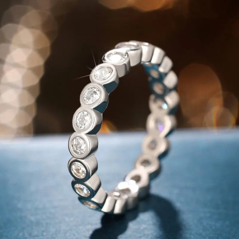 Huitan Full Paved CZ Ring for Women – Silver Fashion Ring Fashion Ring Axl