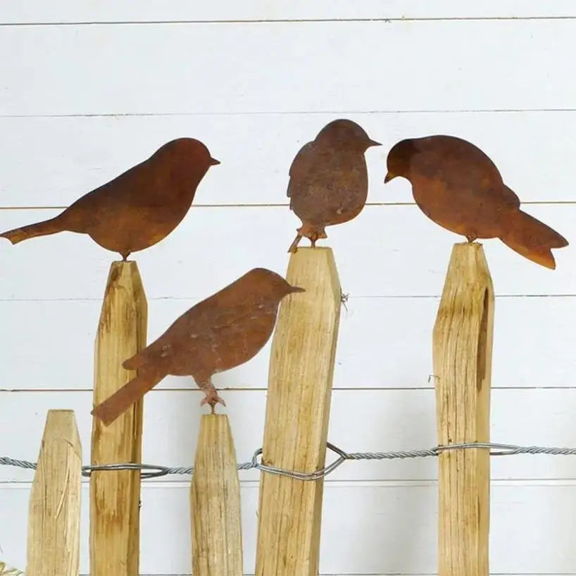 4-Piece Rusty Metal Bird Ornaments – Iron Garden Fence Decor Garden Metal Sculpture Axl