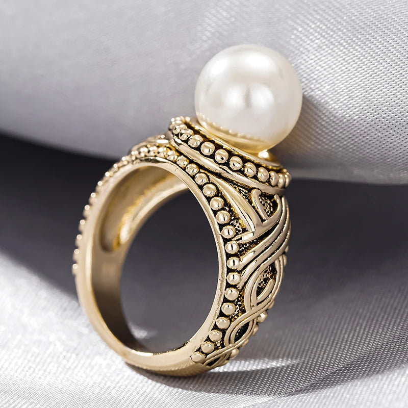 Huitan Antique Gold Imitation Pearl Ring – Vintage Women's Fashion Fashion Ring Axl