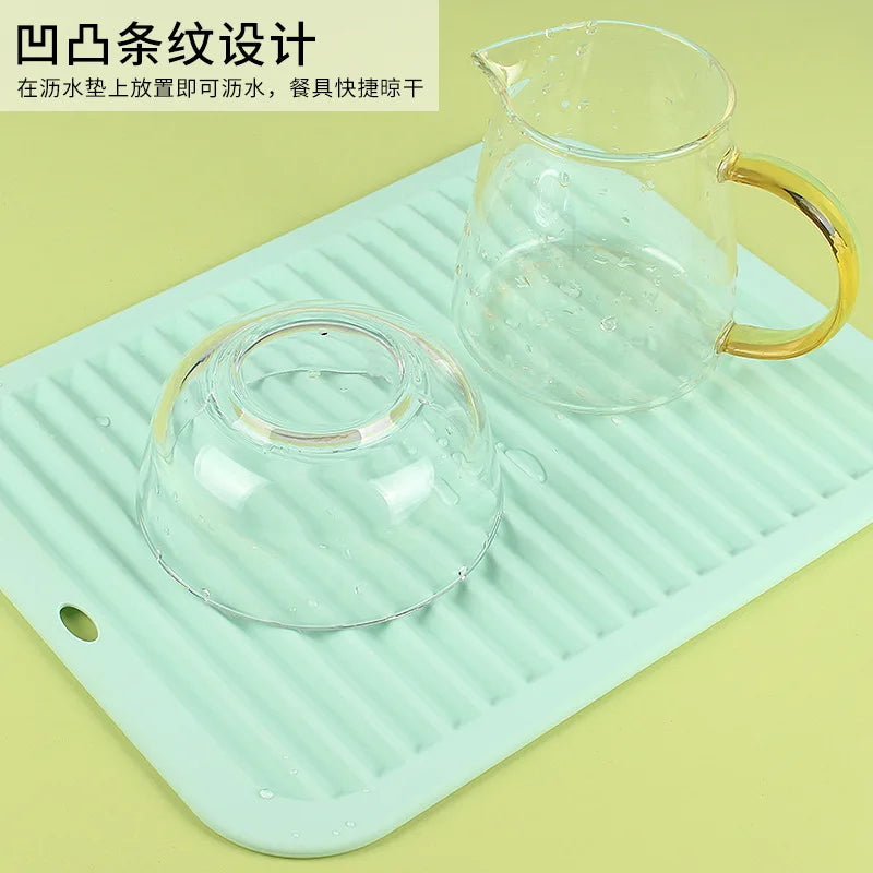 Silicone Draining Mat – Heat-Resistant Trivet & Placemat Silicone Kitchen Mat Axl