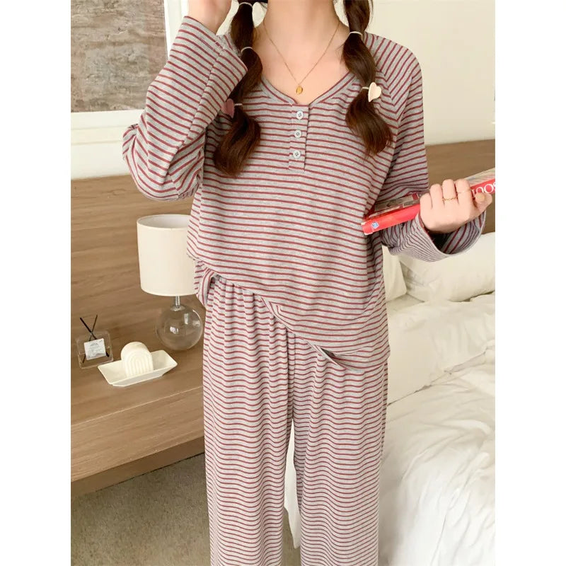 Women's Striped Pajama Set – Loose 2-Piece Casual Homewear Women's Pajama Set Axl